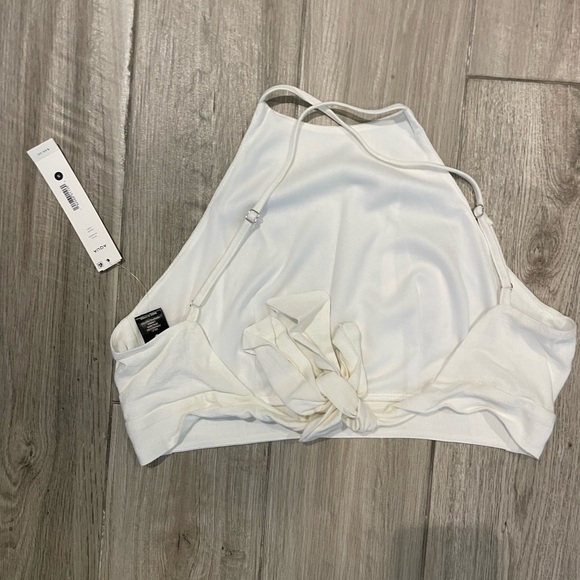 AQUA white crop halter tie top NWT - Picture 3 of 3
